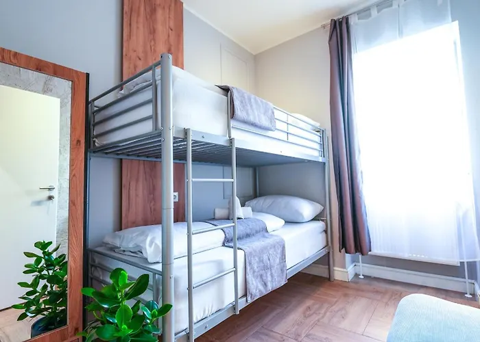 Albergue Short *