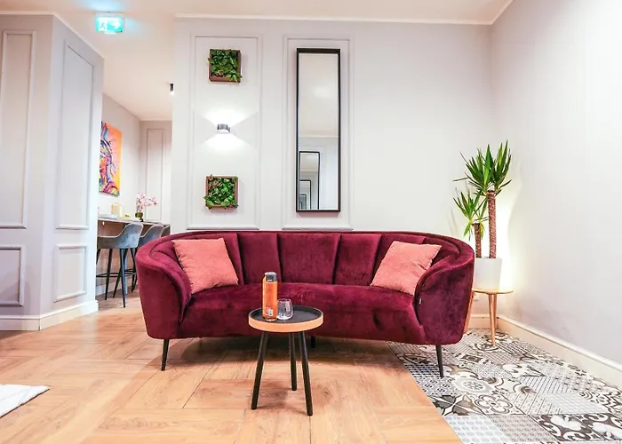 Short Albergue Viena